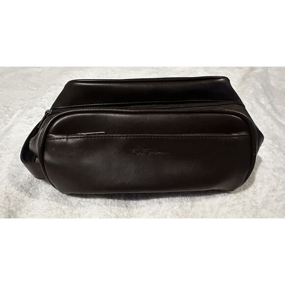 Ben Sherman Vegan Leather toiletry dopp bag - - Picture 1 of 4